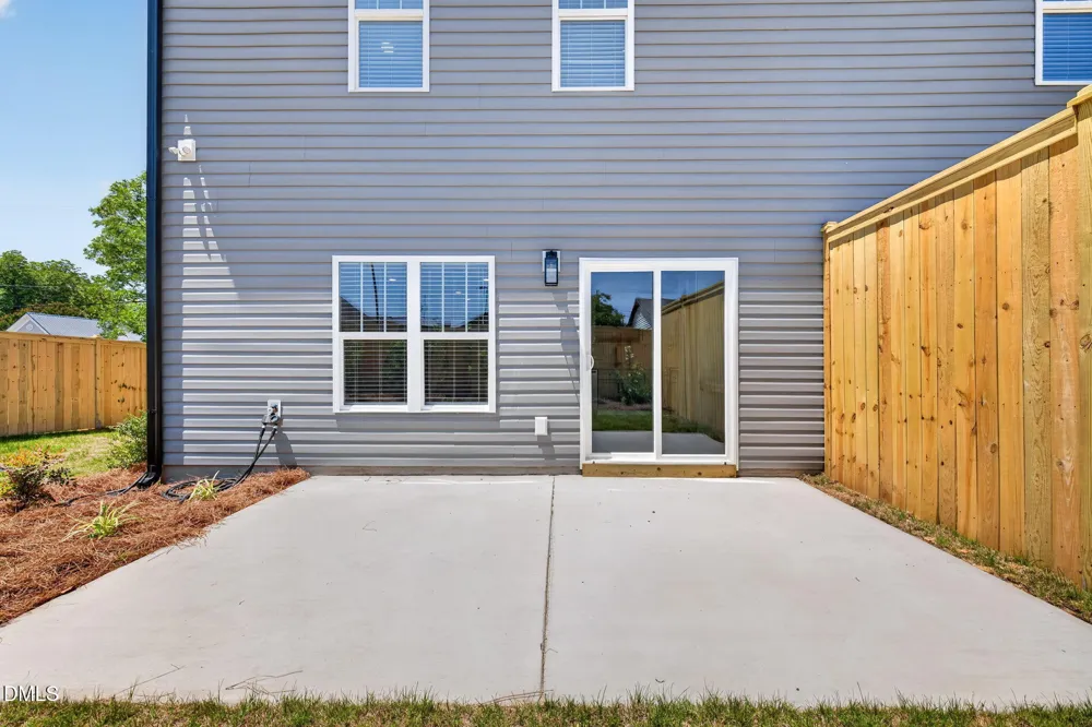 40 Carrie Street Coats, NC 27521
