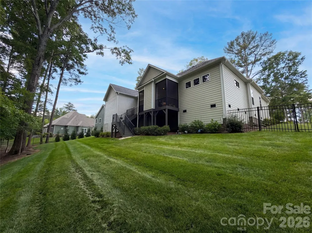 1020 Irish Creek Drive Landis, NC 28088
