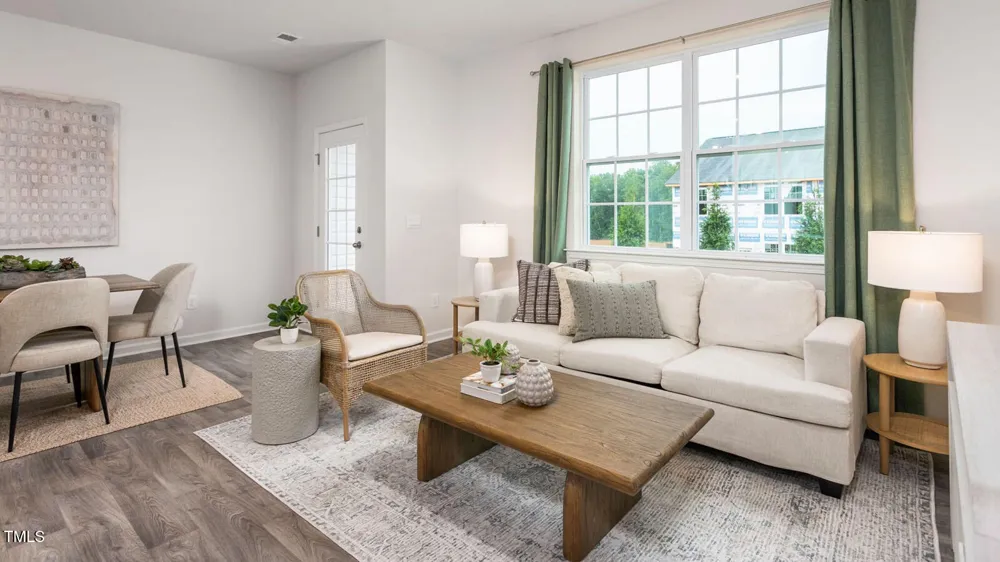 262 Rusling Leaf Drive Fuquay Varina, NC 27526