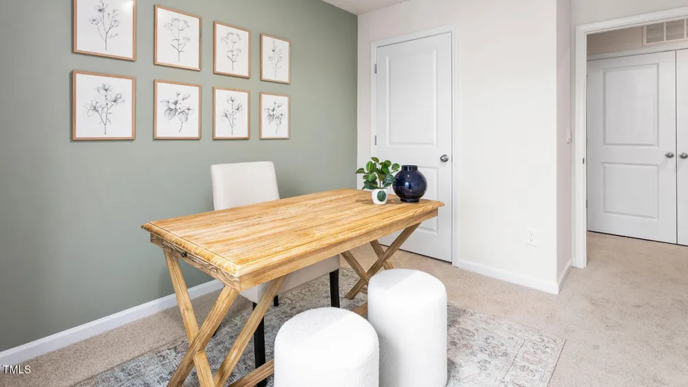 262 Rusling Leaf Drive Fuquay Varina, NC 27526