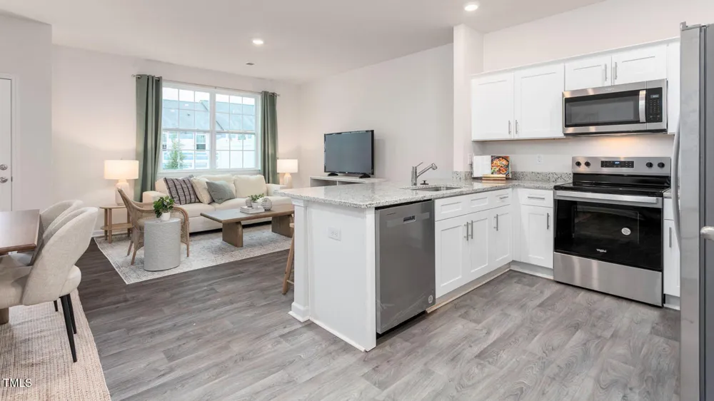 262 Rusling Leaf Drive Fuquay Varina, NC 27526