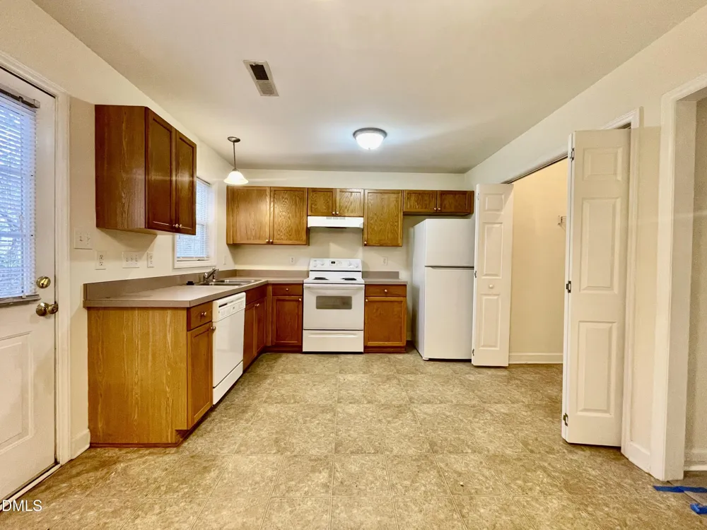 224 Bass Lake Road Holly Springs, NC 27540