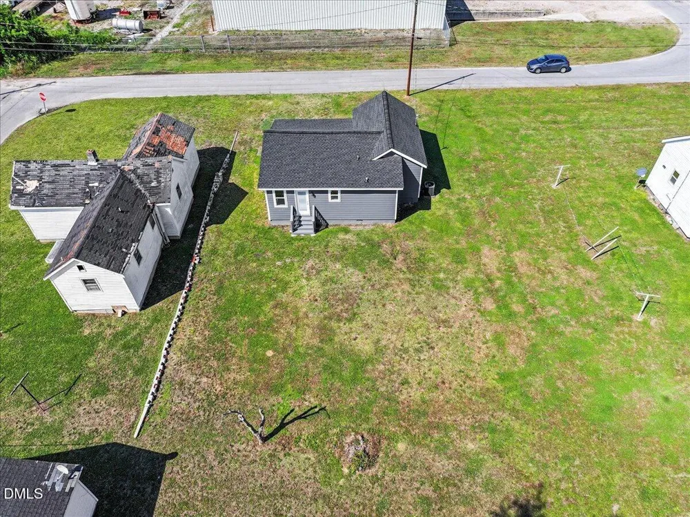 202 W Ward Street Fremont, NC 27830