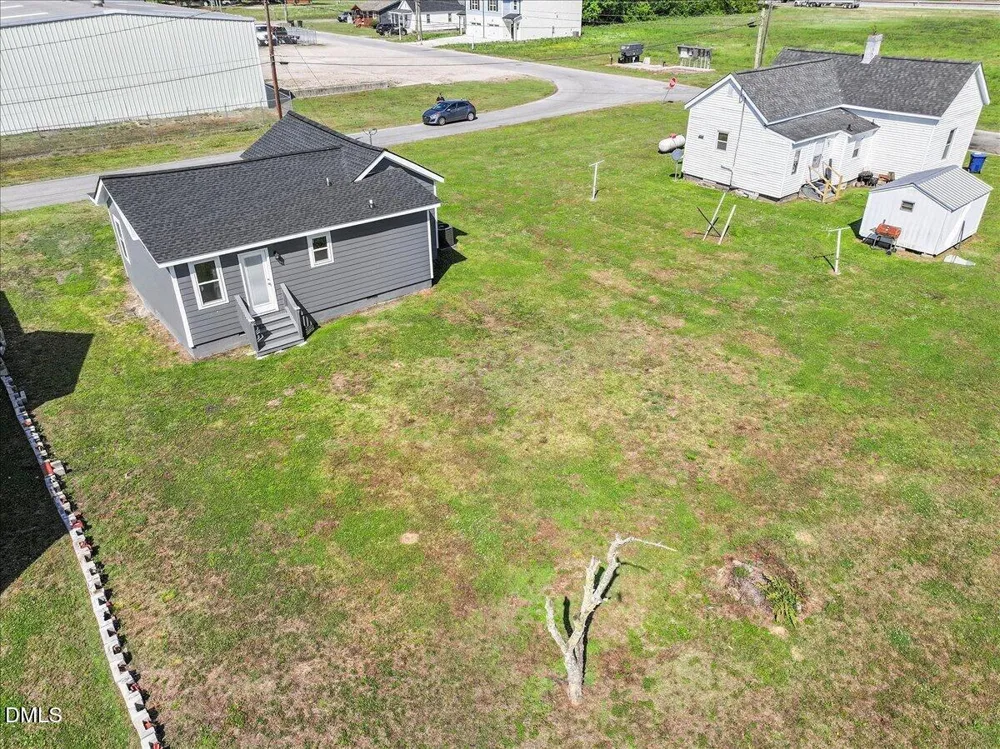 202 W Ward Street Fremont, NC 27830