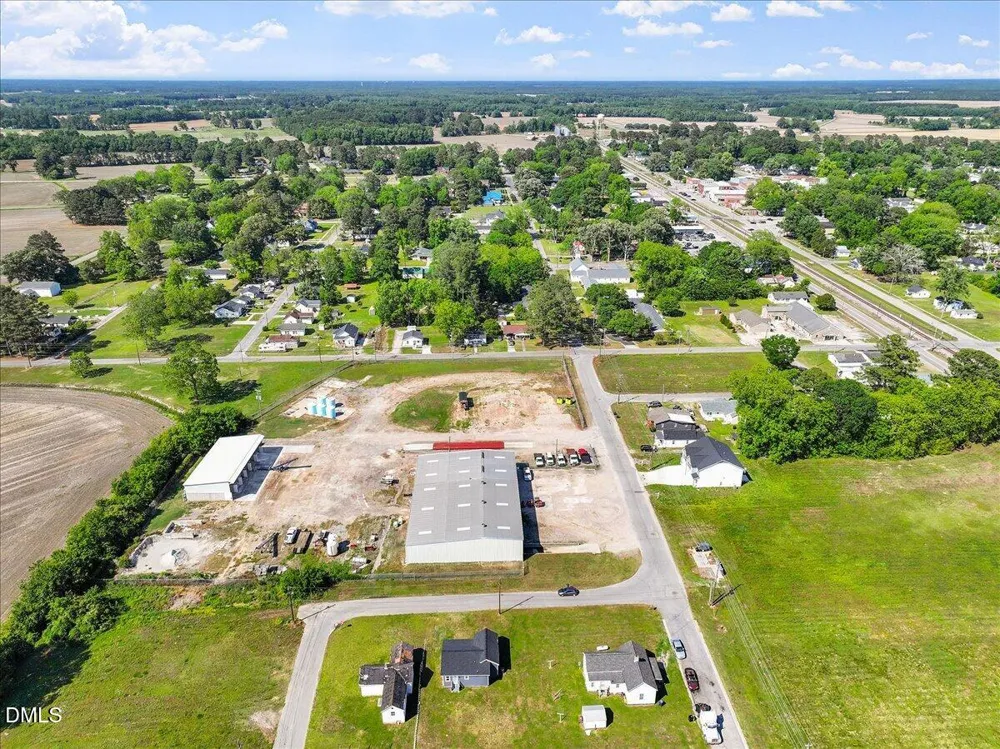 202 W Ward Street Fremont, NC 27830