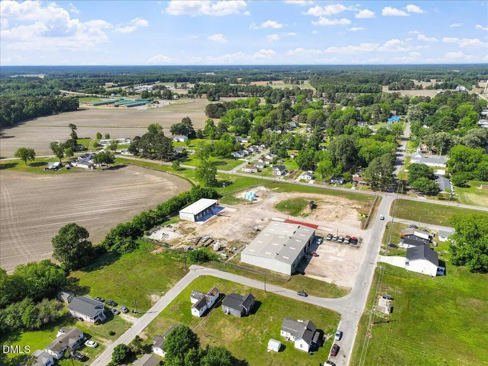 202 W Ward Street Fremont, NC 27830