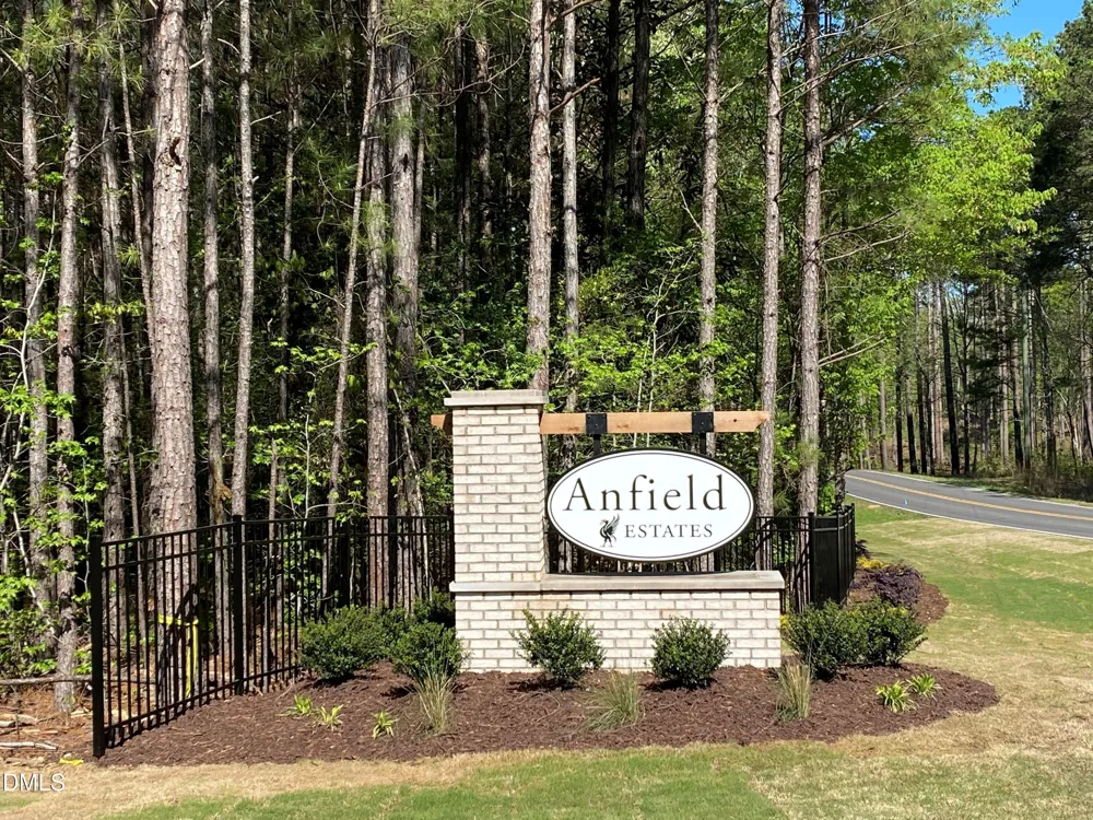 72 Anfield Road New Hill, NC 27562