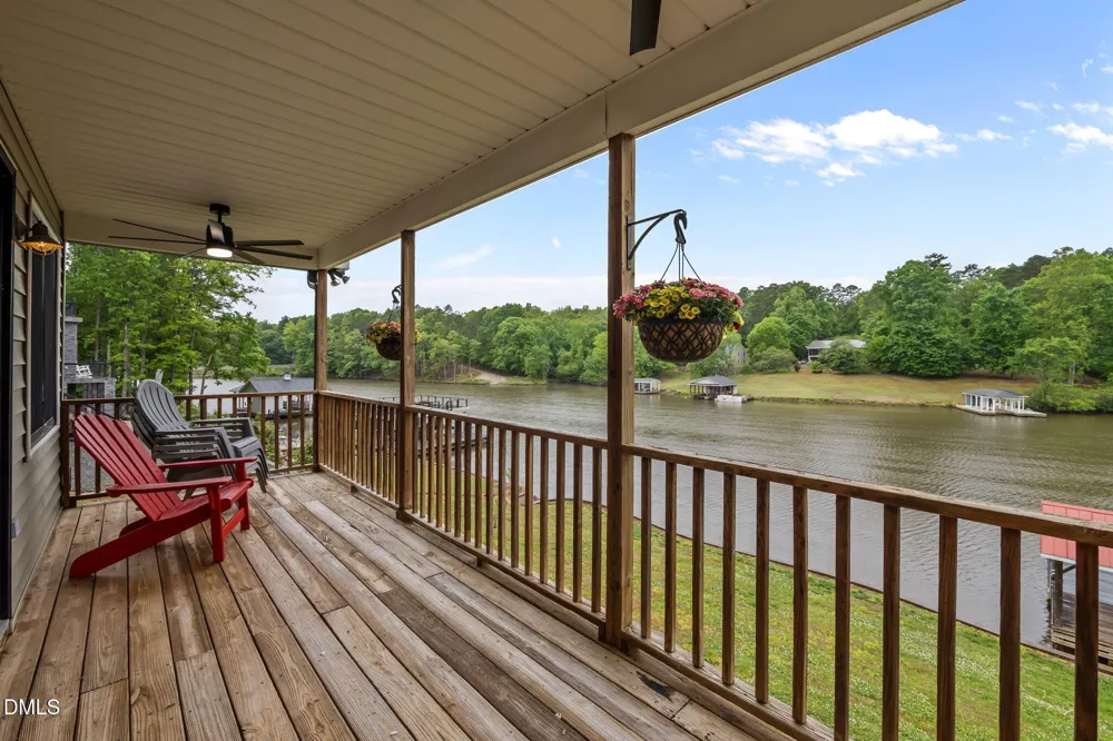 237 Willifords Point Drive Roxboro, NC 27574