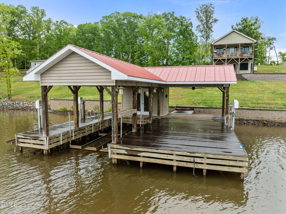 237 Willifords Point Drive Roxboro, NC 27574