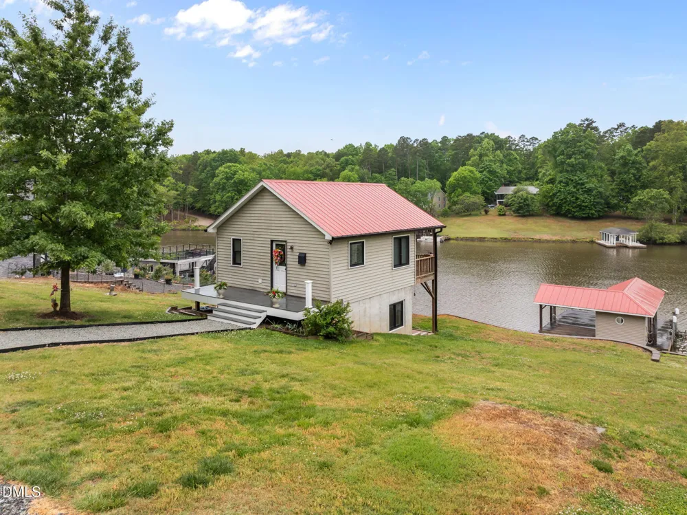 237 Willifords Point Drive Roxboro, NC 27574