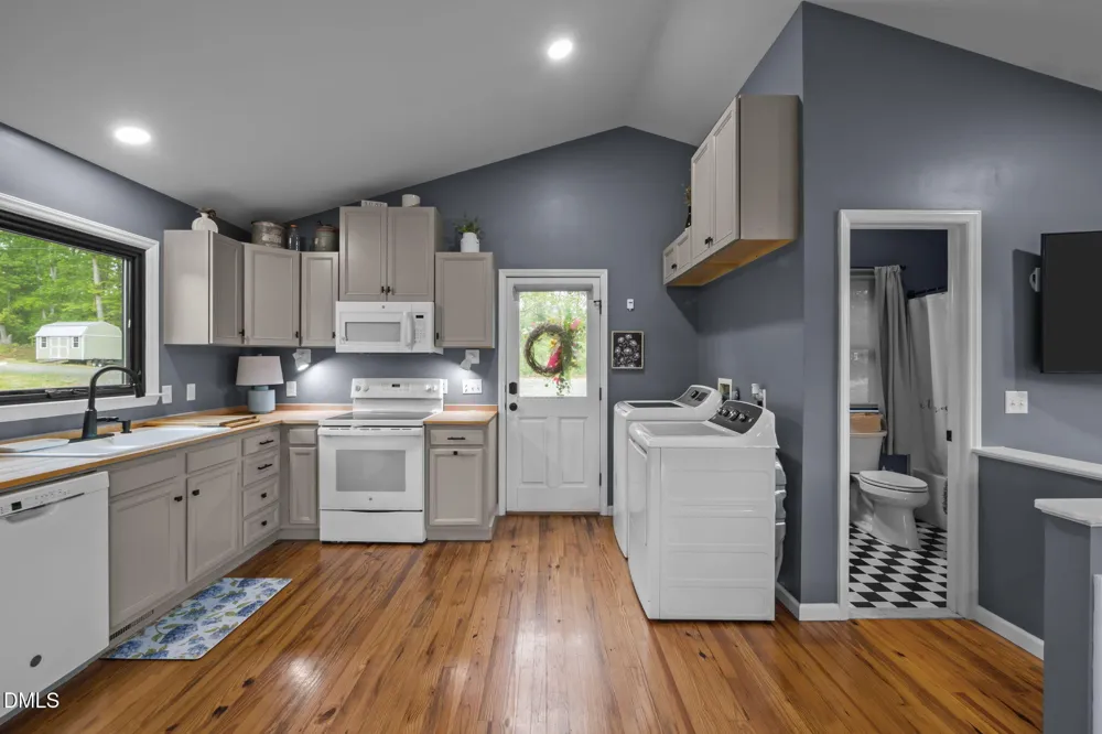 237 Willifords Point Drive Roxboro, NC 27574