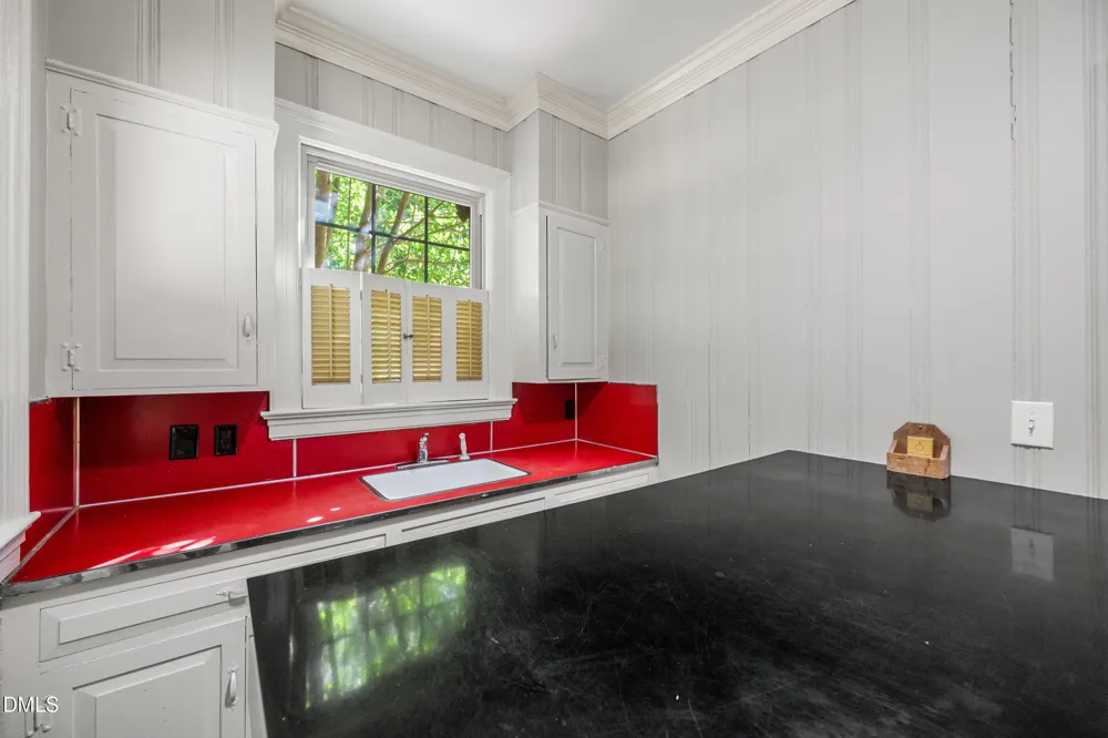 306 S Howard Circle Tarboro, NC 27886
