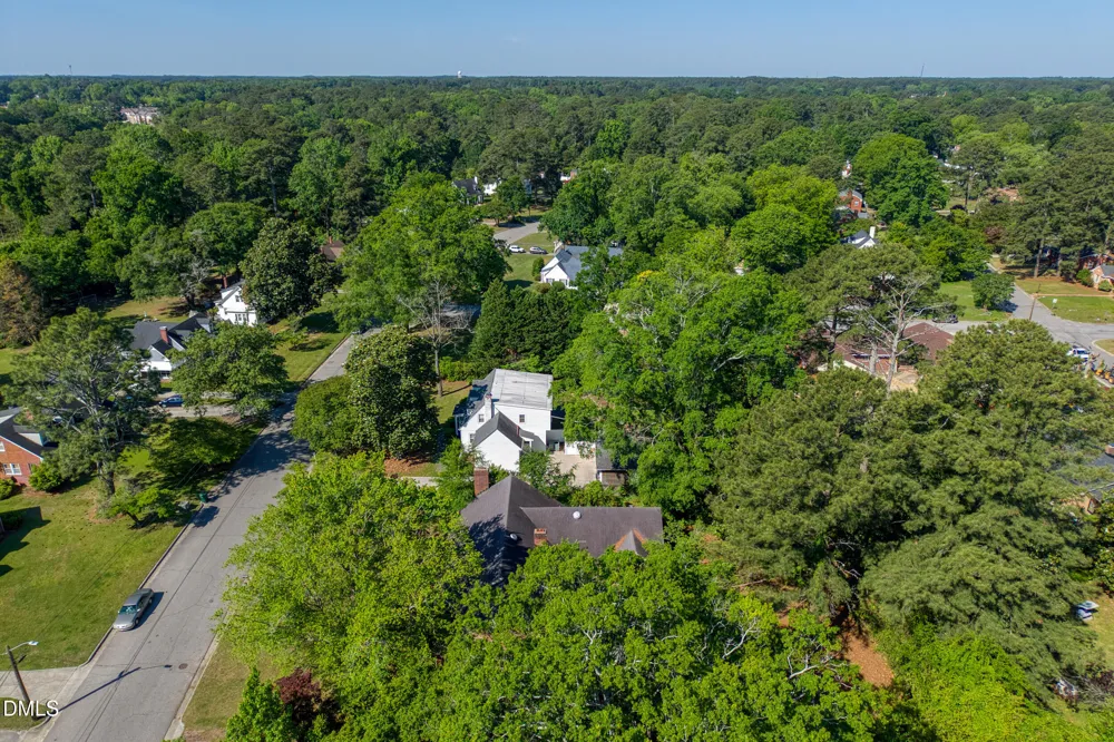 306 S Howard Circle Tarboro, NC 27886