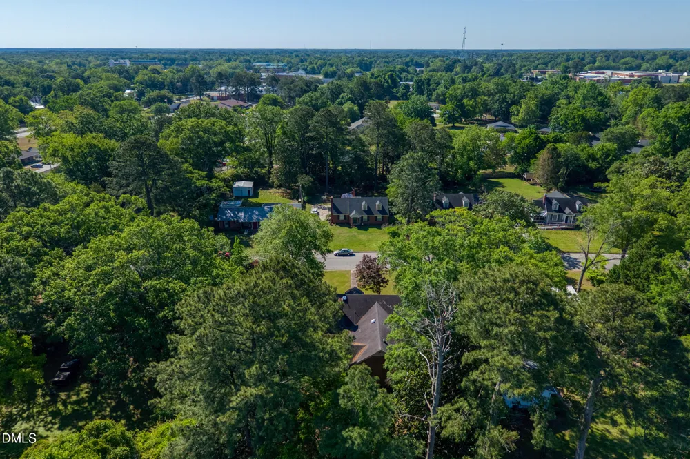 306 S Howard Circle Tarboro, NC 27886