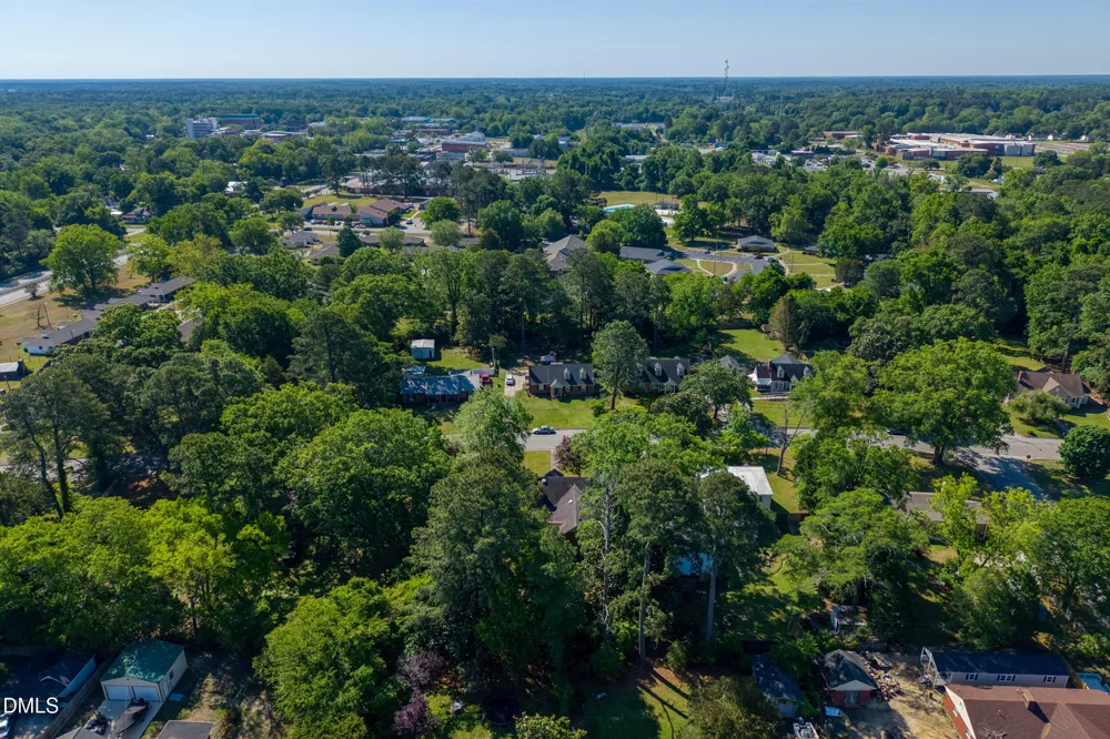 306 S Howard Circle Tarboro, NC 27886