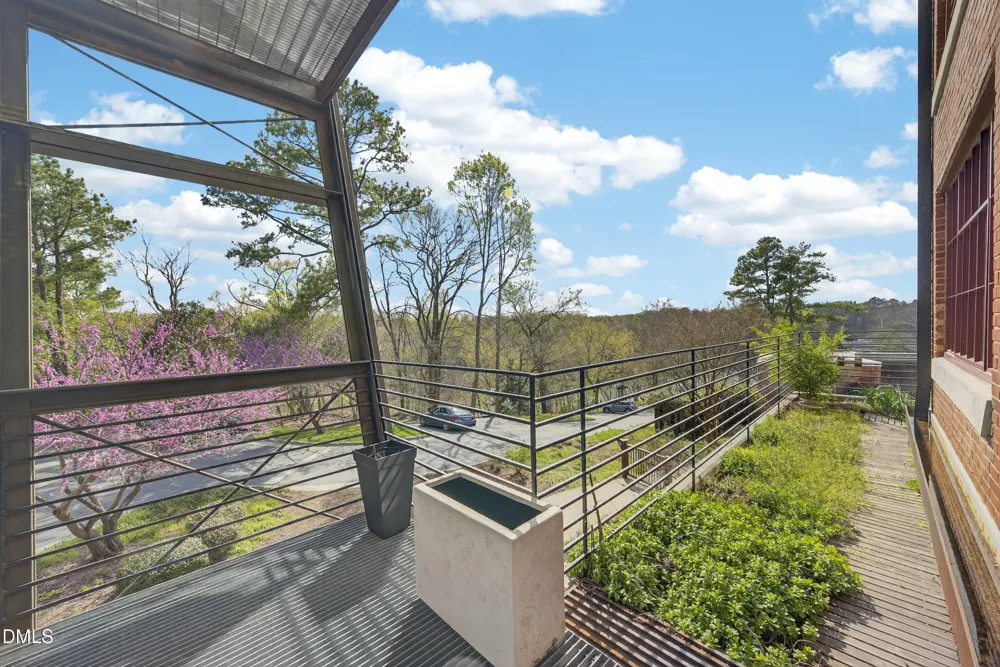 1880 Sissipahaw Way #C-200 Saxapahaw, NC 27340