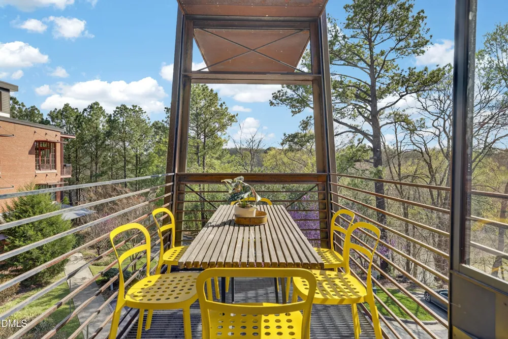 1880 Sissipahaw Way #C-200 Saxapahaw, NC 27340