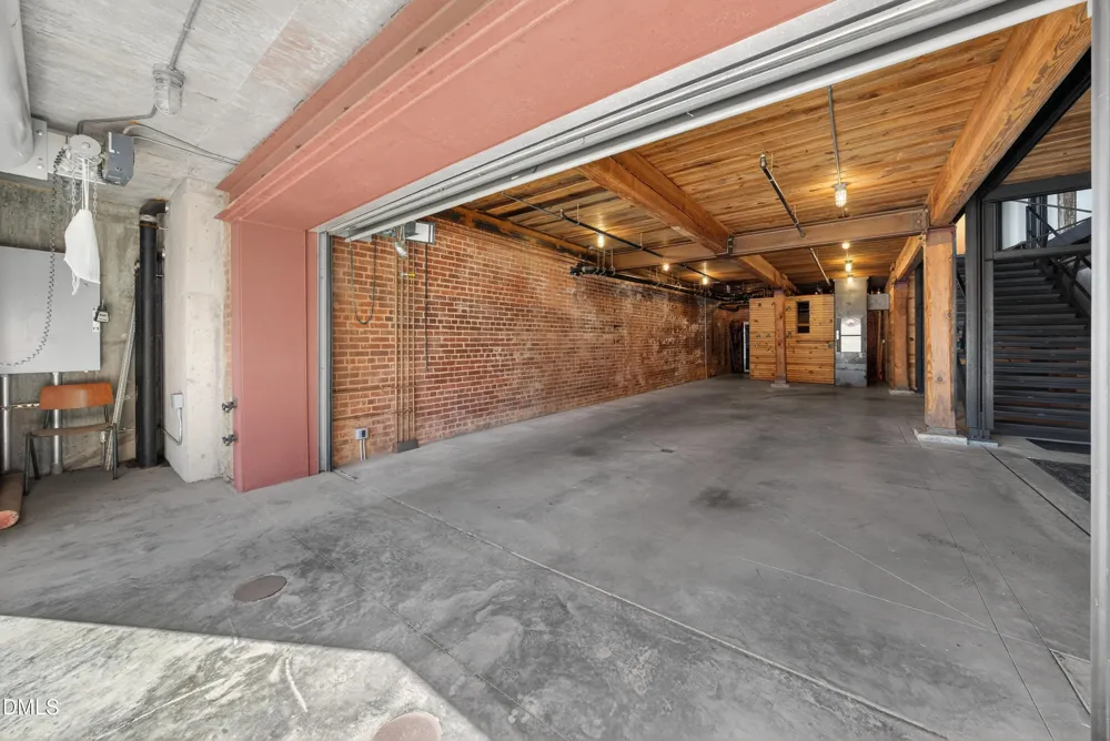 1880 Sissipahaw Way #C-200 Saxapahaw, NC 27340