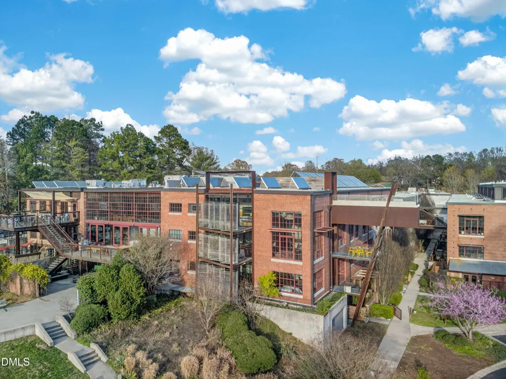 1880 Sissipahaw Way #C-200 Saxapahaw, NC 27340