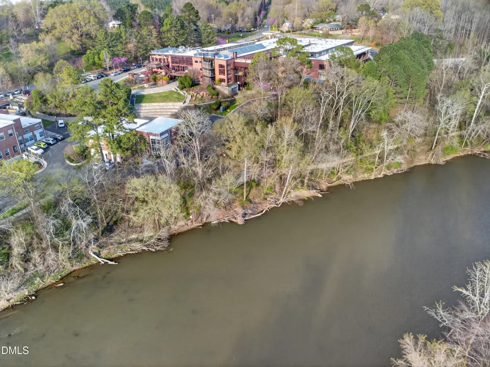 1880 Sissipahaw Way #C-200 Saxapahaw, NC 27340