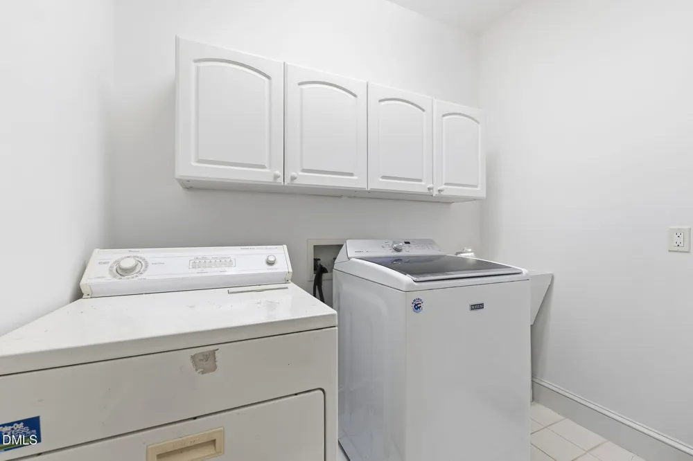 6409 Glendevon Drive Whitsett, NC 27377