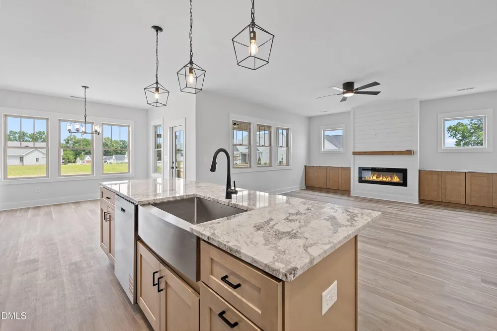 4501 Fairhaven Drive W Wilson, NC 27893
