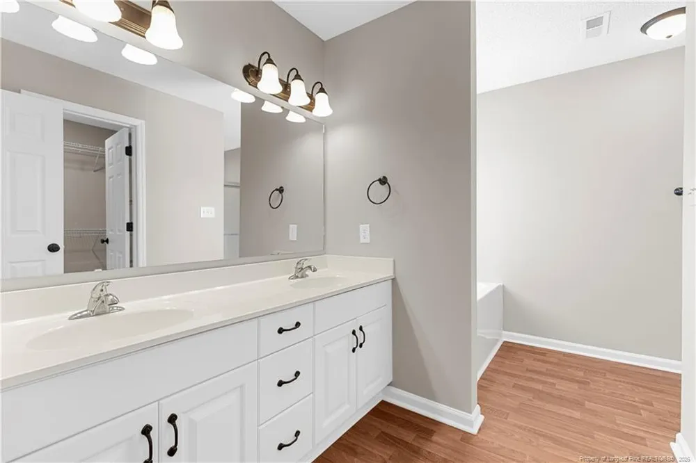 103 Chadbury Drive Dunn, NC 28334