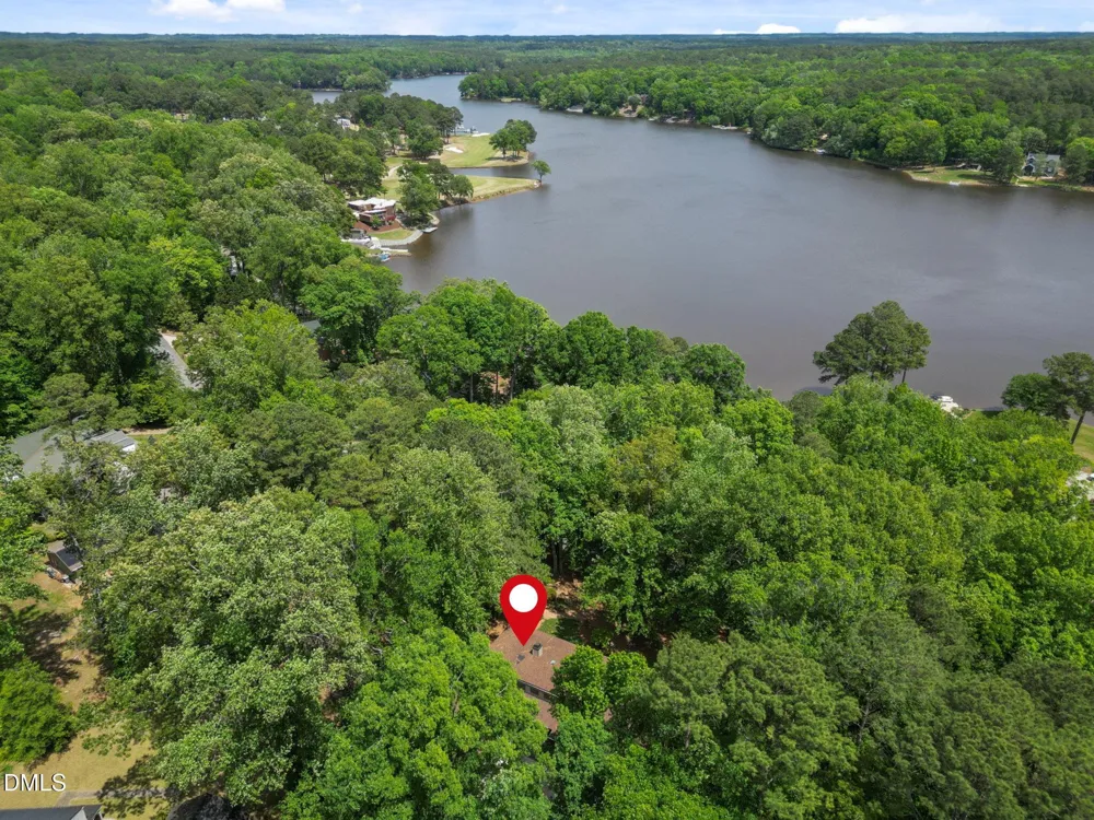209 Lakeview Drive Sanford, NC 27332