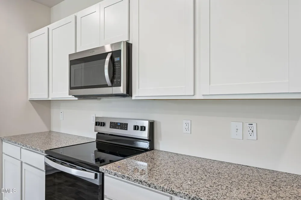 105 Hallwood Drive Pikeville, NC 27863