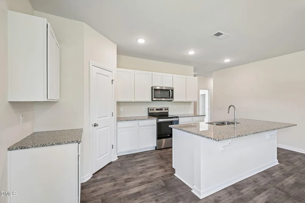 105 Hallwood Drive Pikeville, NC 27863