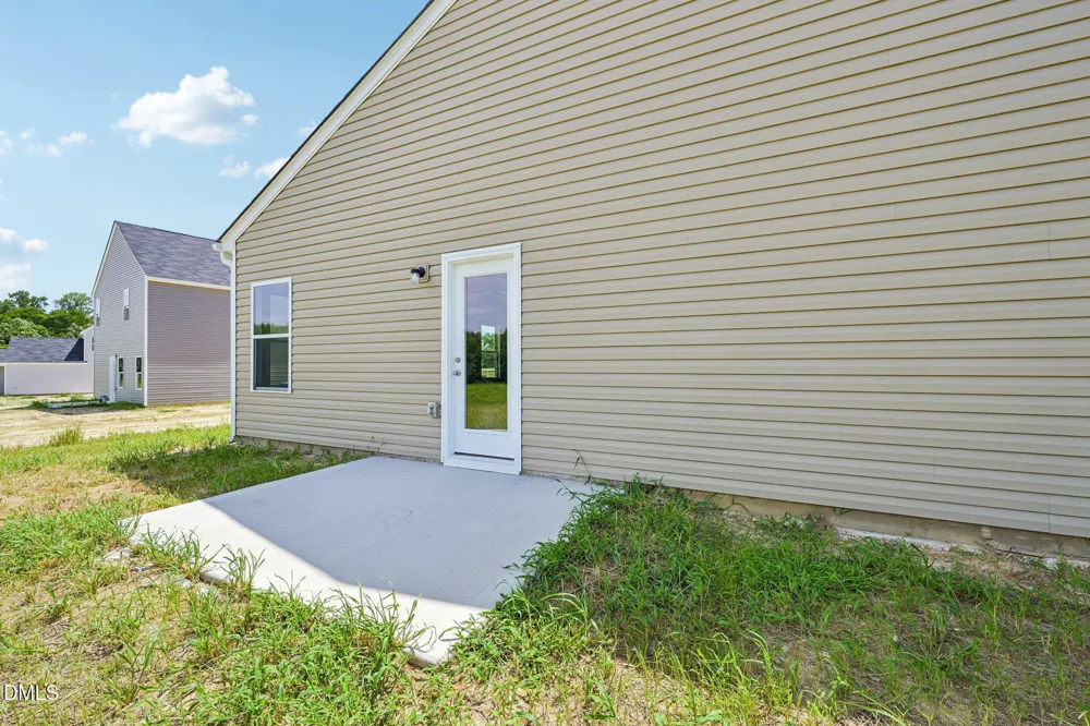 105 Hallwood Drive Pikeville, NC 27863