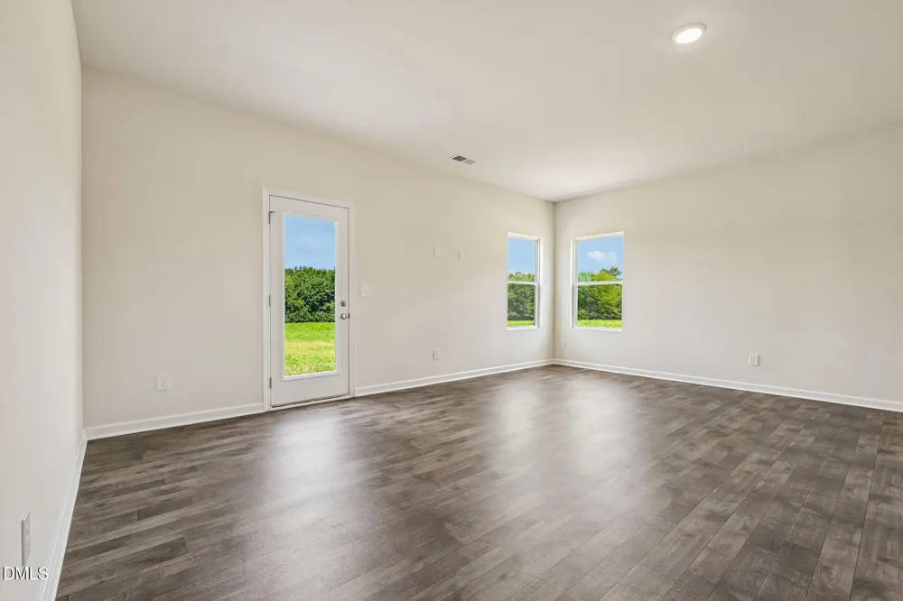 105 Hallwood Drive Pikeville, NC 27863