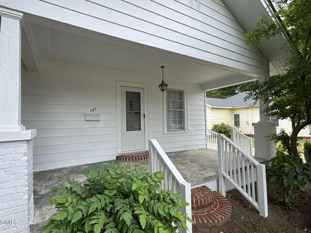 307 E F STREET Erwin, NC 28339