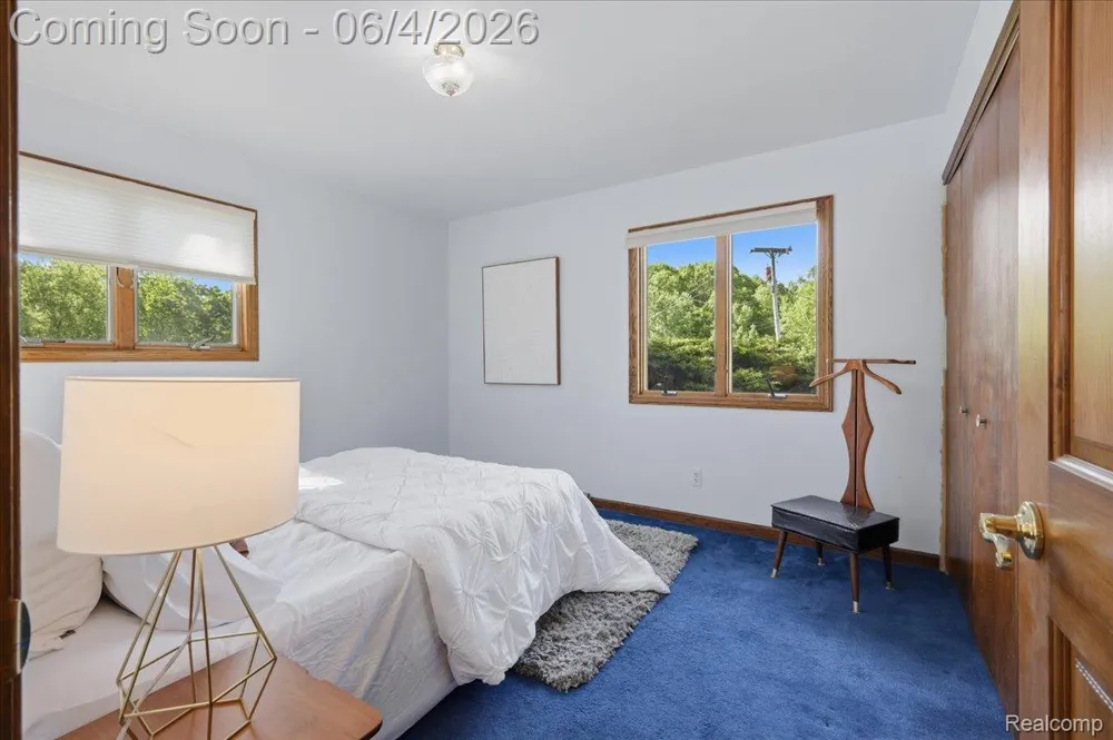 725 Deerpath Court Brandon Charter Township, MI 48462
