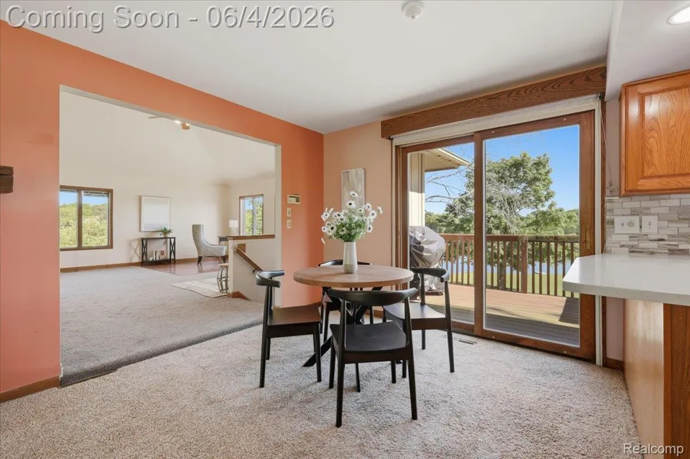 725 Deerpath Court Brandon Charter Township, MI 48462