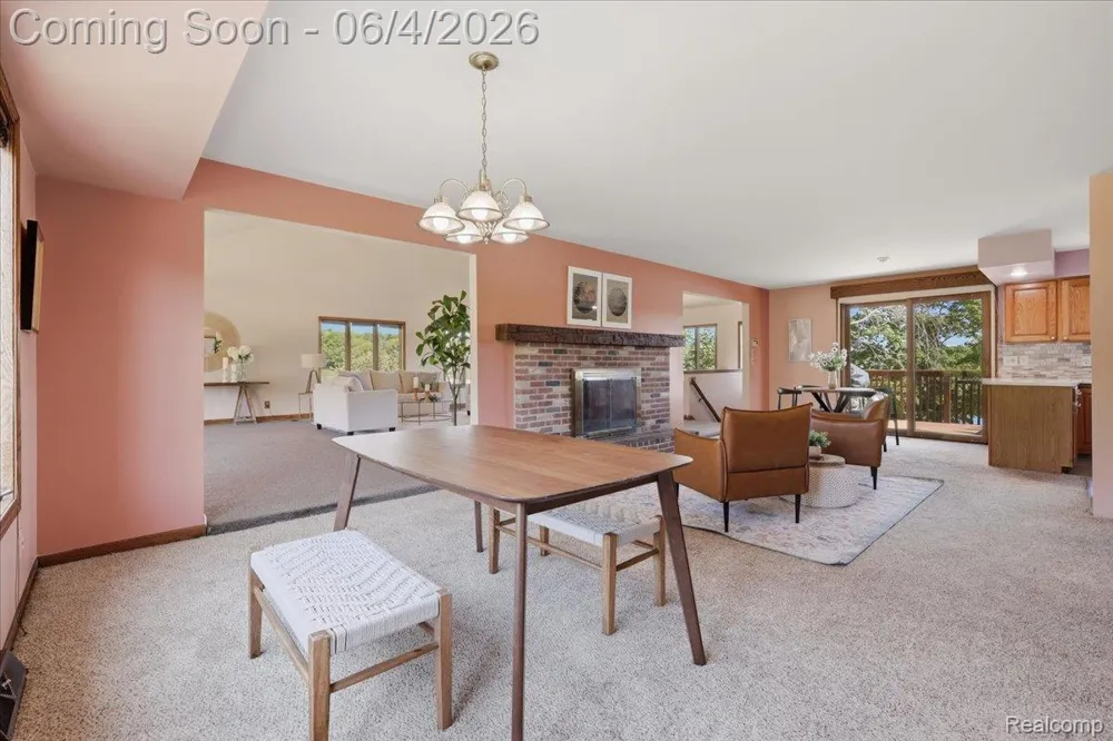 725 Deerpath Court Brandon Charter Township, MI 48462