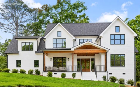 1825 Sawyer Farms Lane