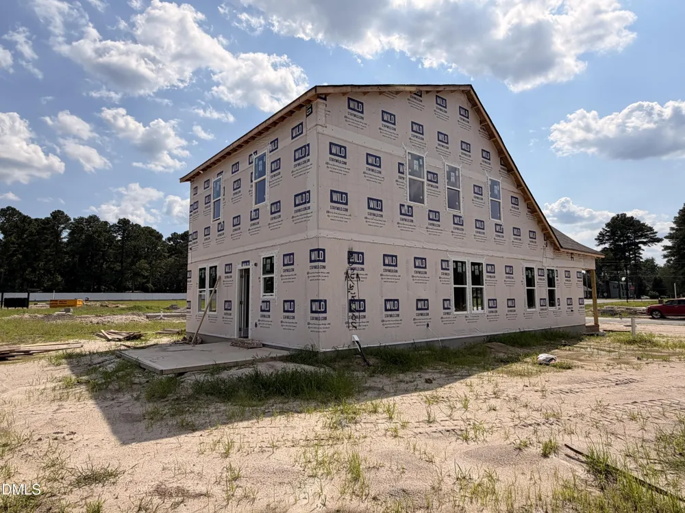 28 W Coulter Court Selma, NC 27576