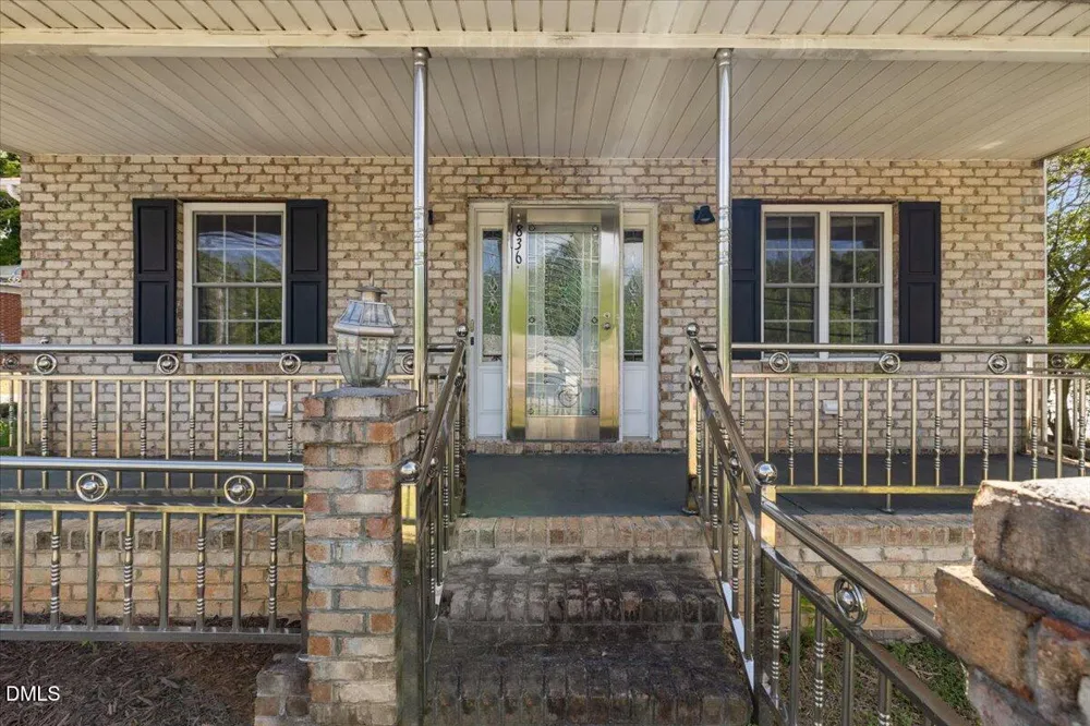 836 S Main Street Roxboro, NC 27573