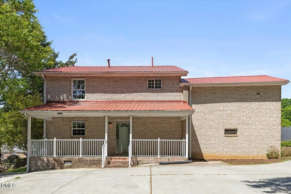 836 S Main Street Roxboro, NC 27573