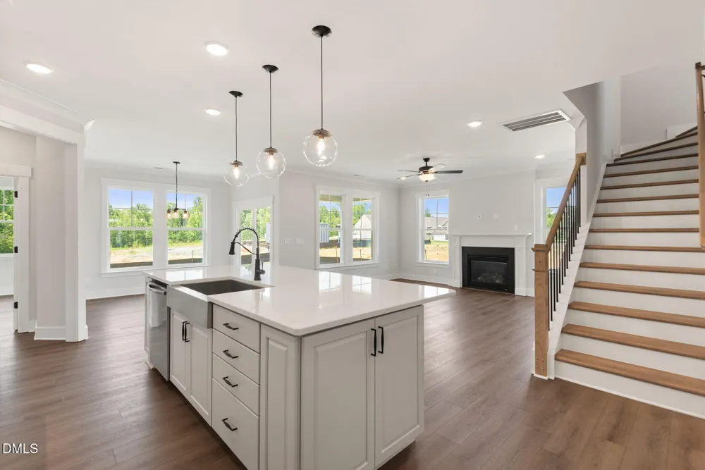 2114 Scallans Lane Elon, NC 27244