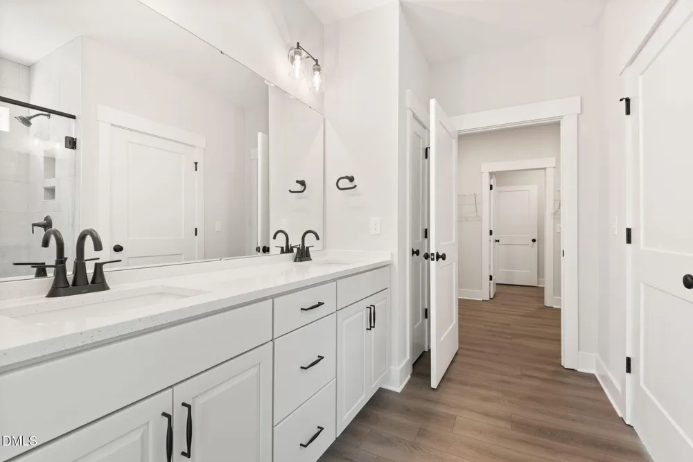 2114 Scallans Lane Elon, NC 27244