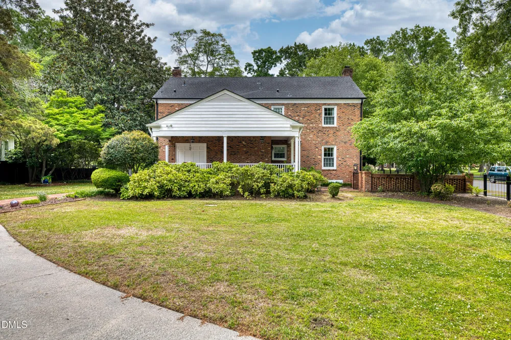200 E Park Avenue Tarboro, NC 27886