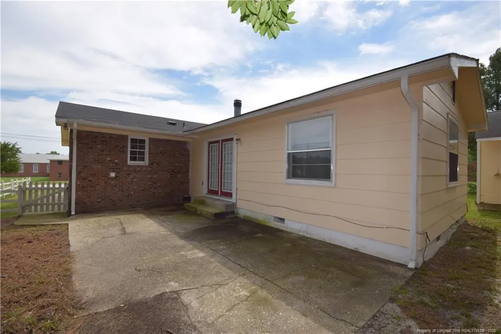 108 S Sixth Street Spring Lake, NC 28390