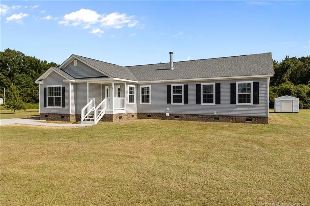 189 Little Coharie Lane Roseboro, NC 28382