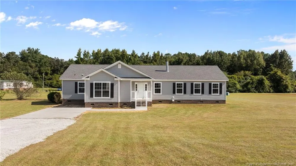 189 Little Coharie Lane Roseboro, NC 28382