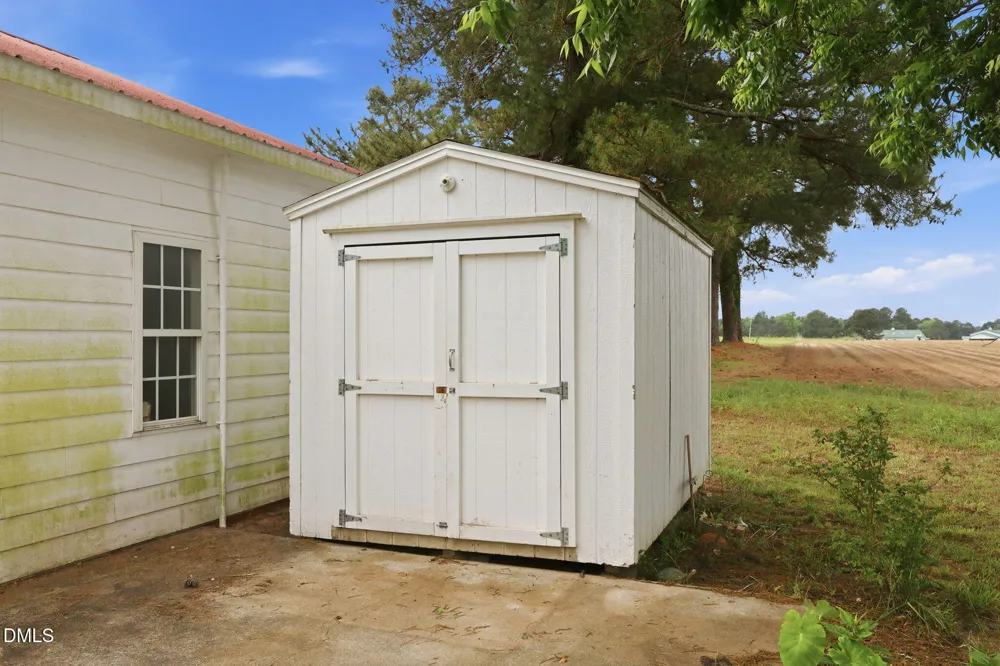 3397 U.s. 301 Dunn, NC 28334
