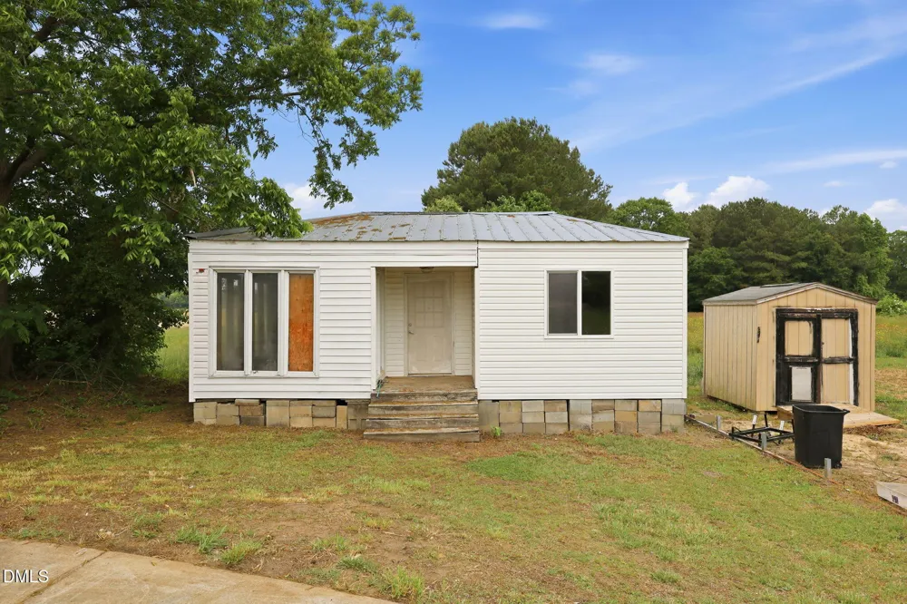 3397 U.s. 301 Dunn, NC 28334
