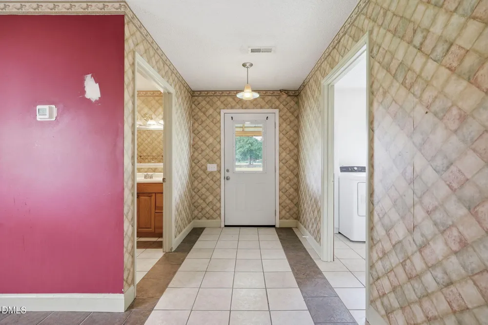 3397 U.s. 301 Dunn, NC 28334