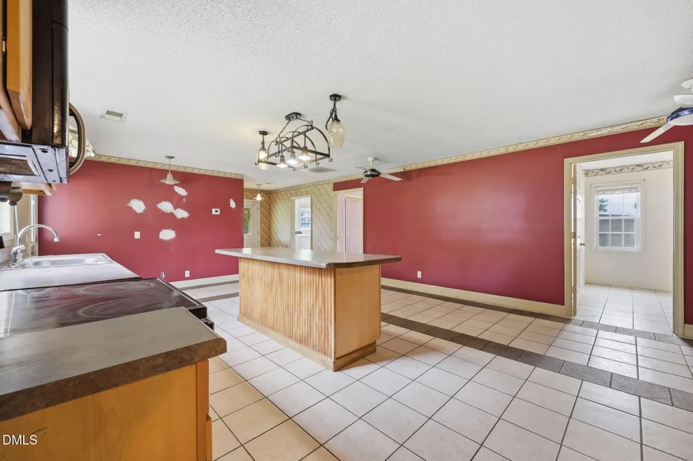 3397 U.s. 301 Dunn, NC 28334